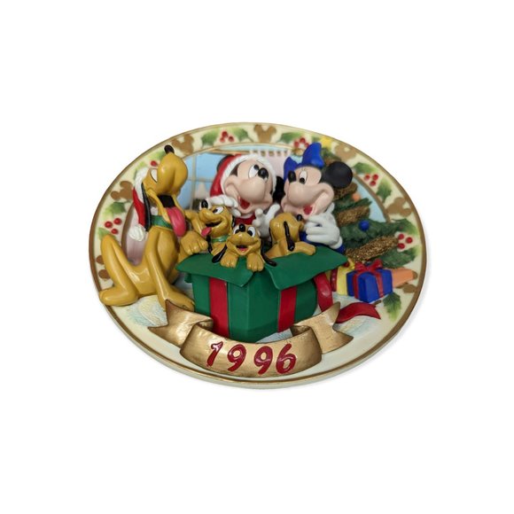 Vintage Enesco 1996 Mickey & Minnie Dated BAS Relief Plate - Picture 5 of 13